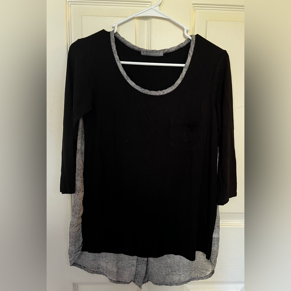 Black and Gray Mixed Media Button Back Top, Size XS
